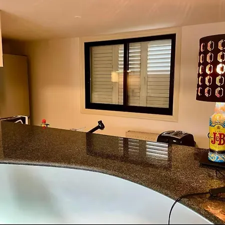 Lejlighed Comfortable Corporate In The Heart Of The Aiantos By Platform 357